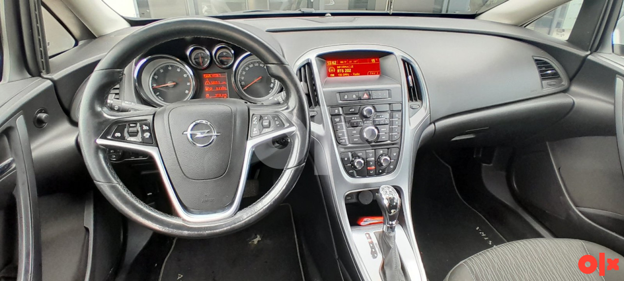 Opel Astra 2016