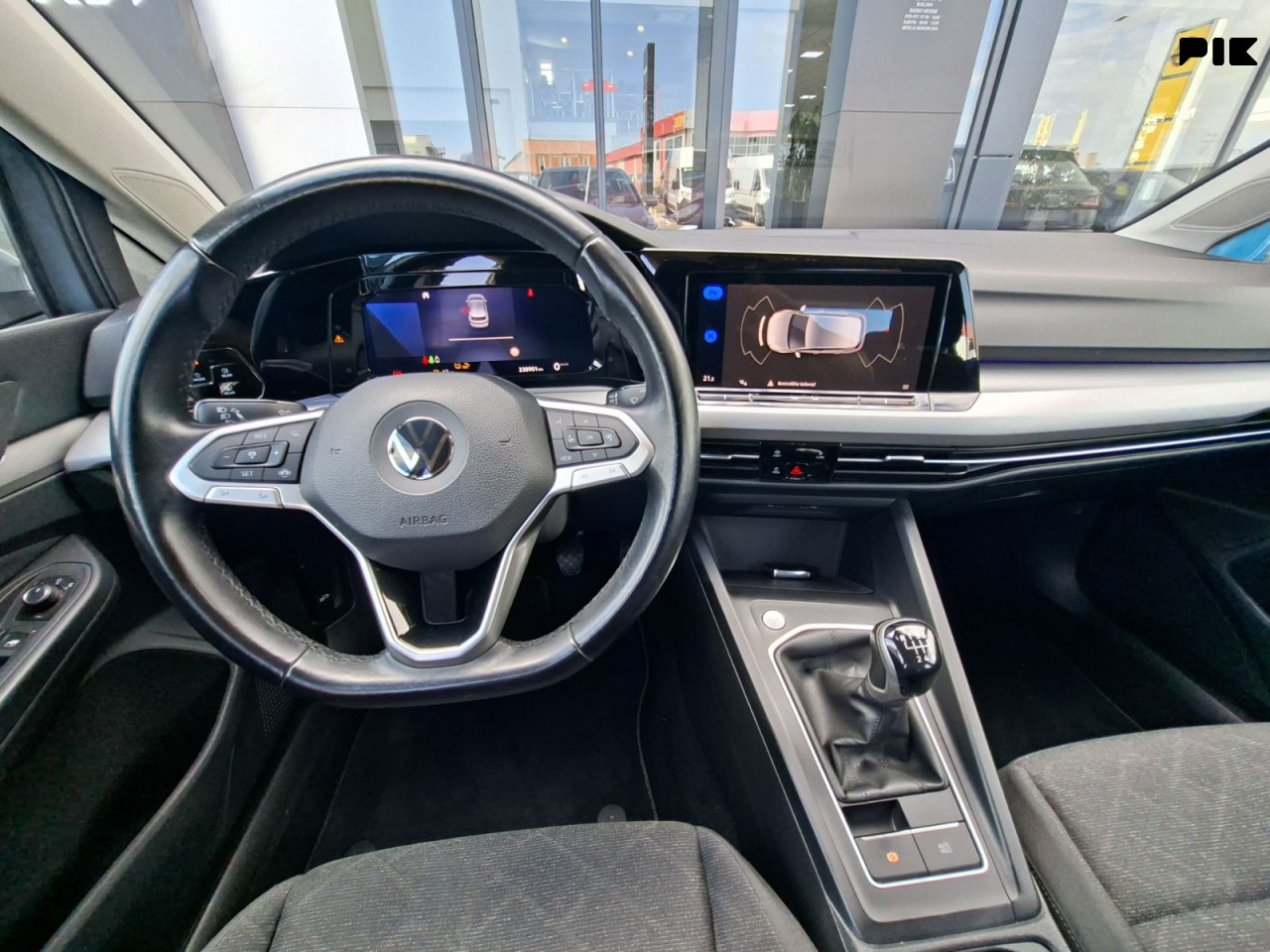 Volkswagen Golf 2021