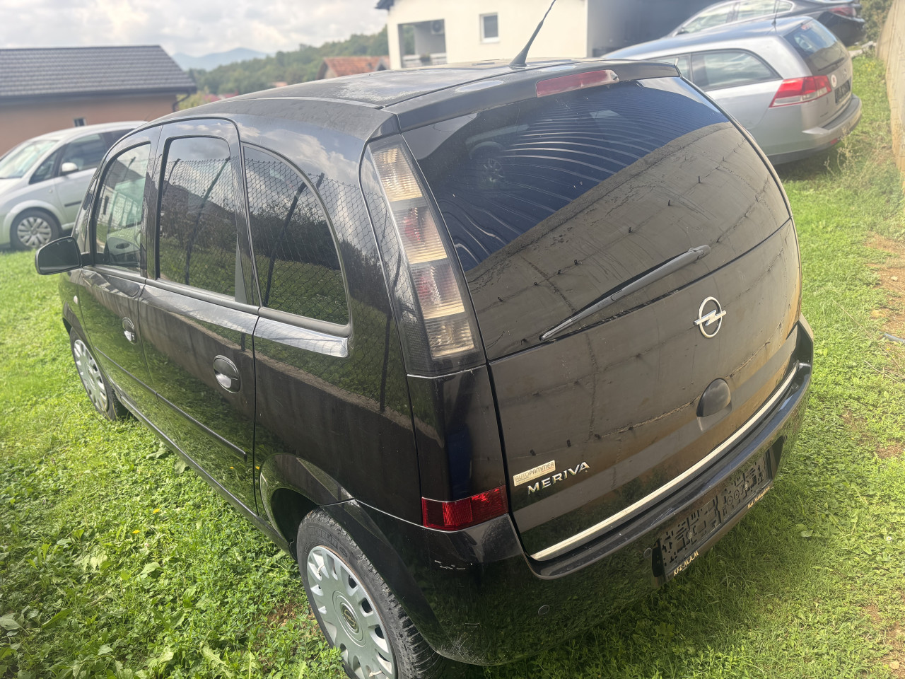 Opel meriva 1.4b 2009 g dijelovi