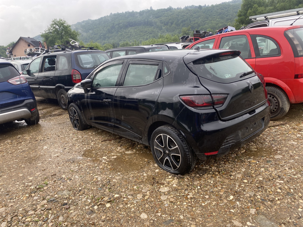 Renault clio 1.5 dci 2014 god dijelovi