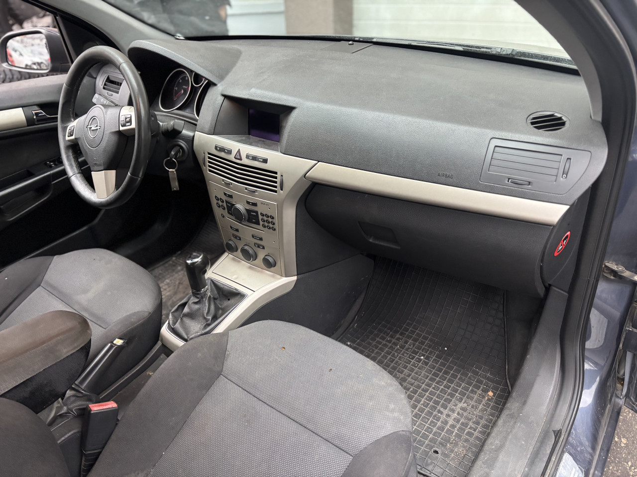 Opel astra h 1.9 88kw dijelovi