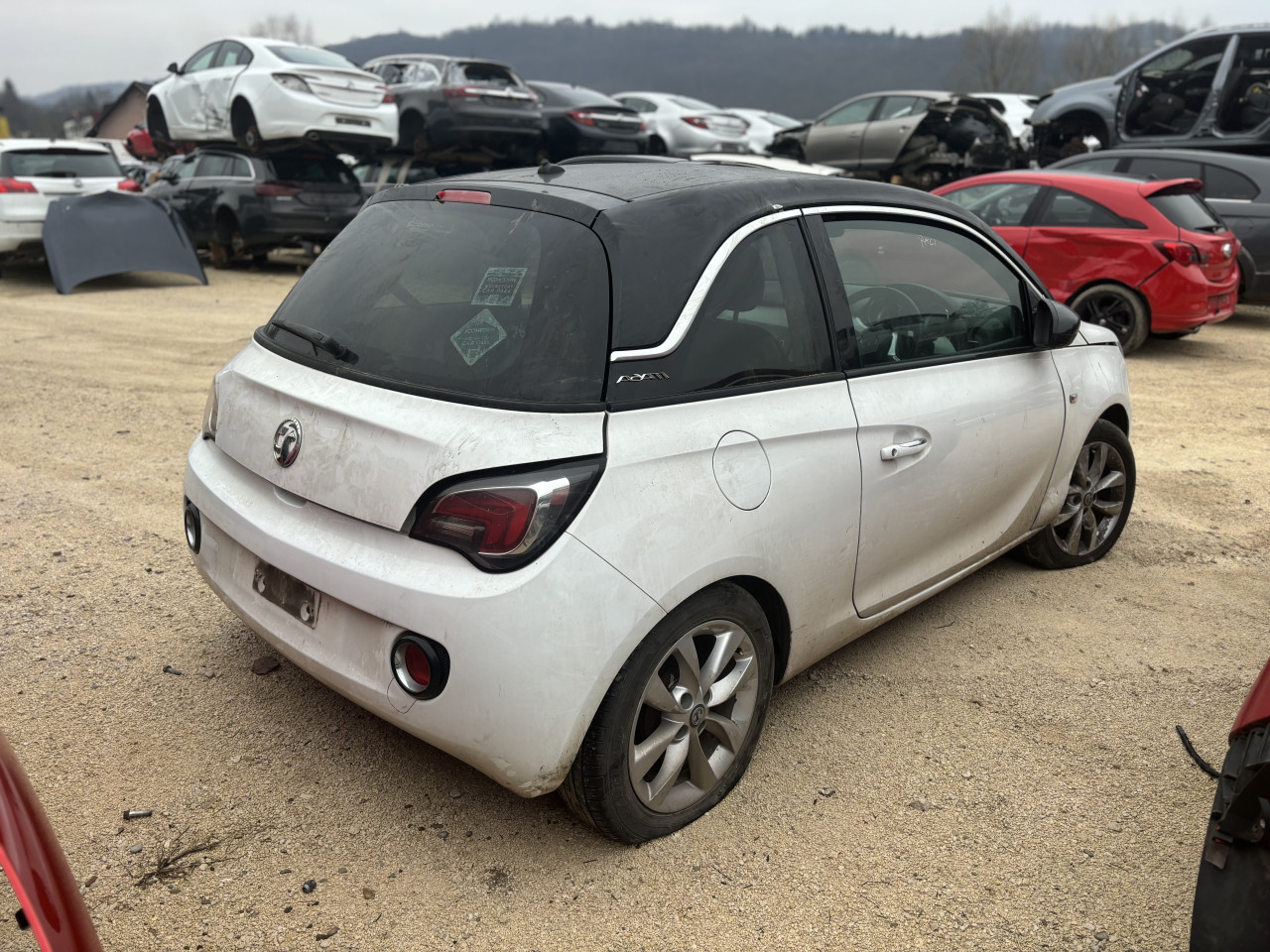 Opel adam 1.4b 2014g dijelovi