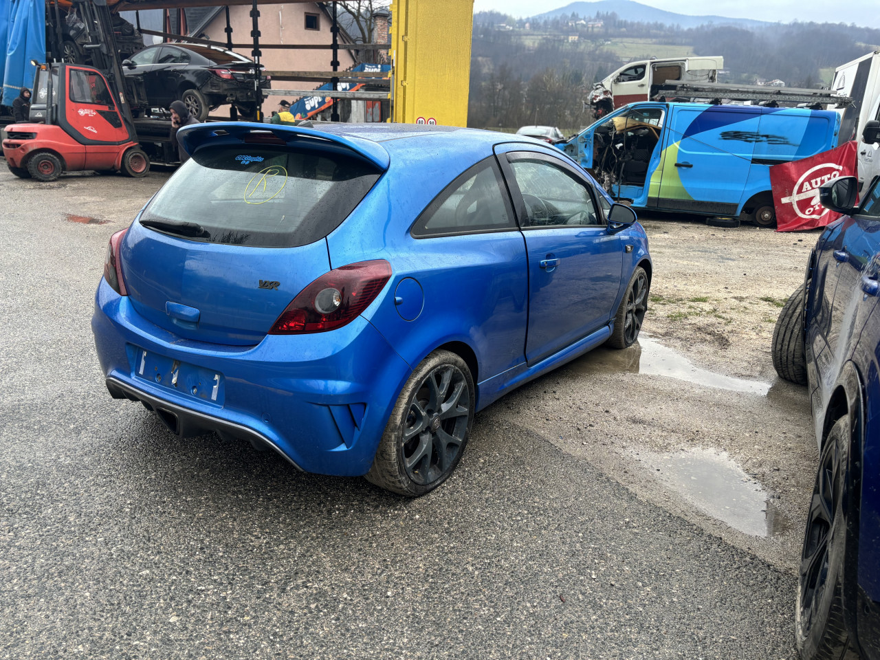 Opel corsa 1.6 turbo opc dijelovi