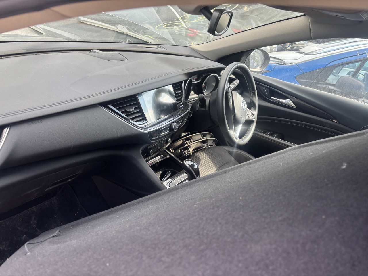 Opel insignia b 1.6d  2018 dijelovi