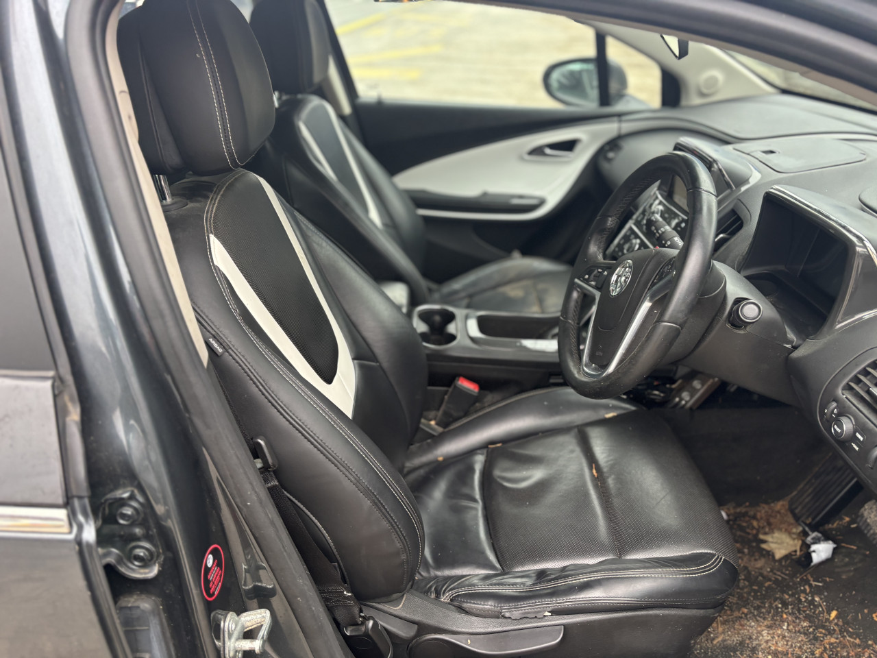 Opel ampera 2016g elektro benzin dijelovi