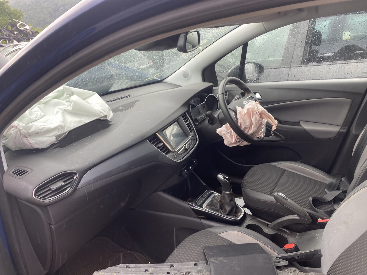 Opel crossland 1.4 benz 2019 god dijelovi