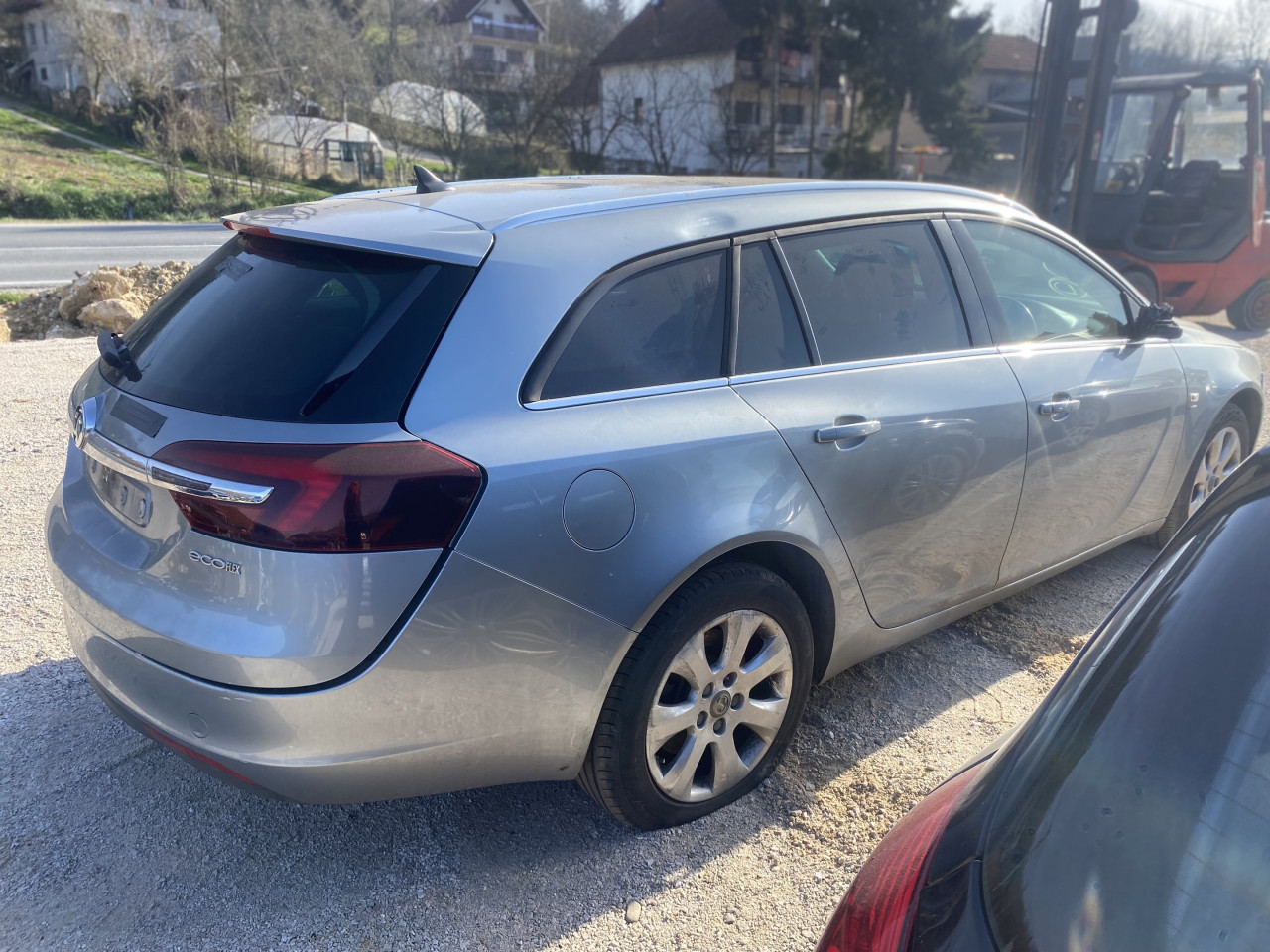 Opel insignia 2.0 2016 dijelovi 063/117-176