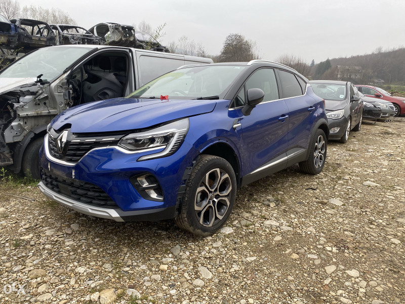 Renault captur 2021 god dijelovi 063/117-176  063/992-835