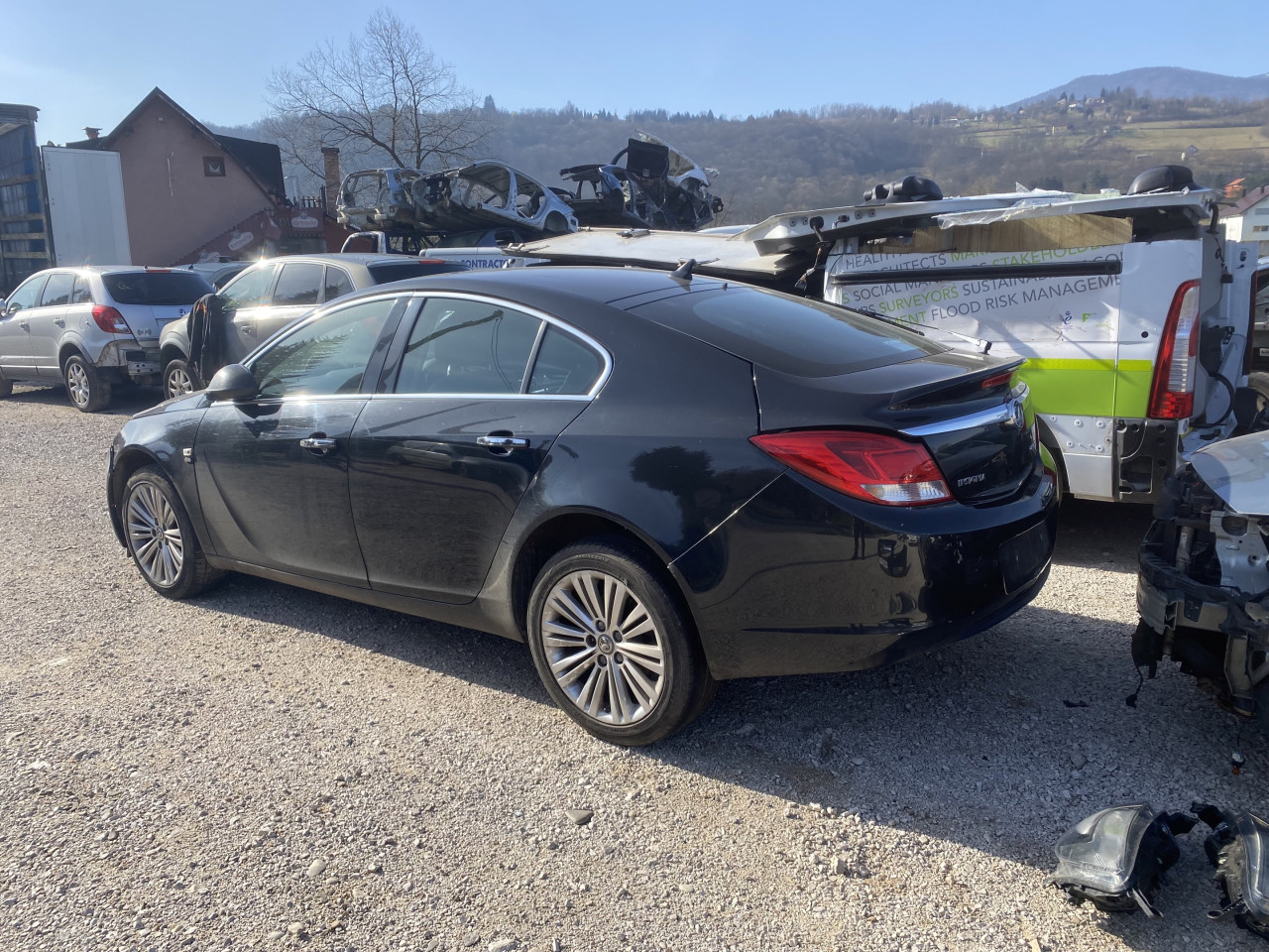Opel insignia 2.0 xsenon djjelovi 063/117-176