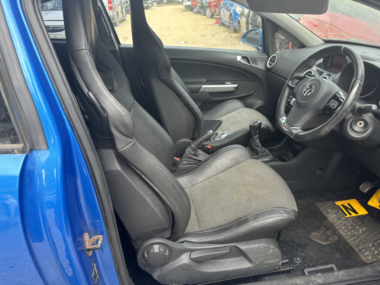 Opel corsa d opc line 2014 g dijelovi