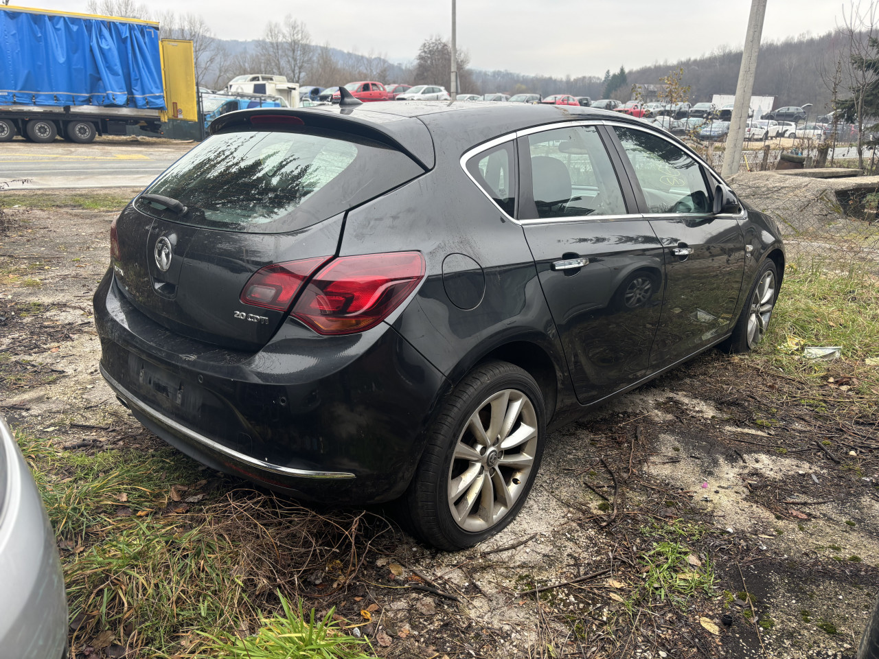 Opel astra j 2.0d automat dijelovi