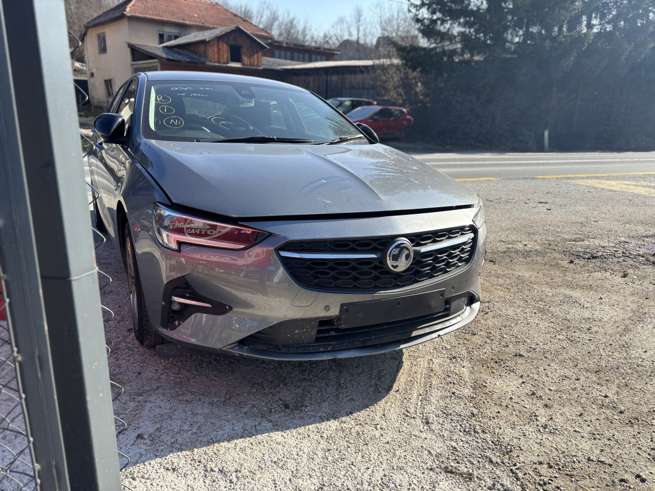 Opel insignia b 1.5d 2020g dijelovi