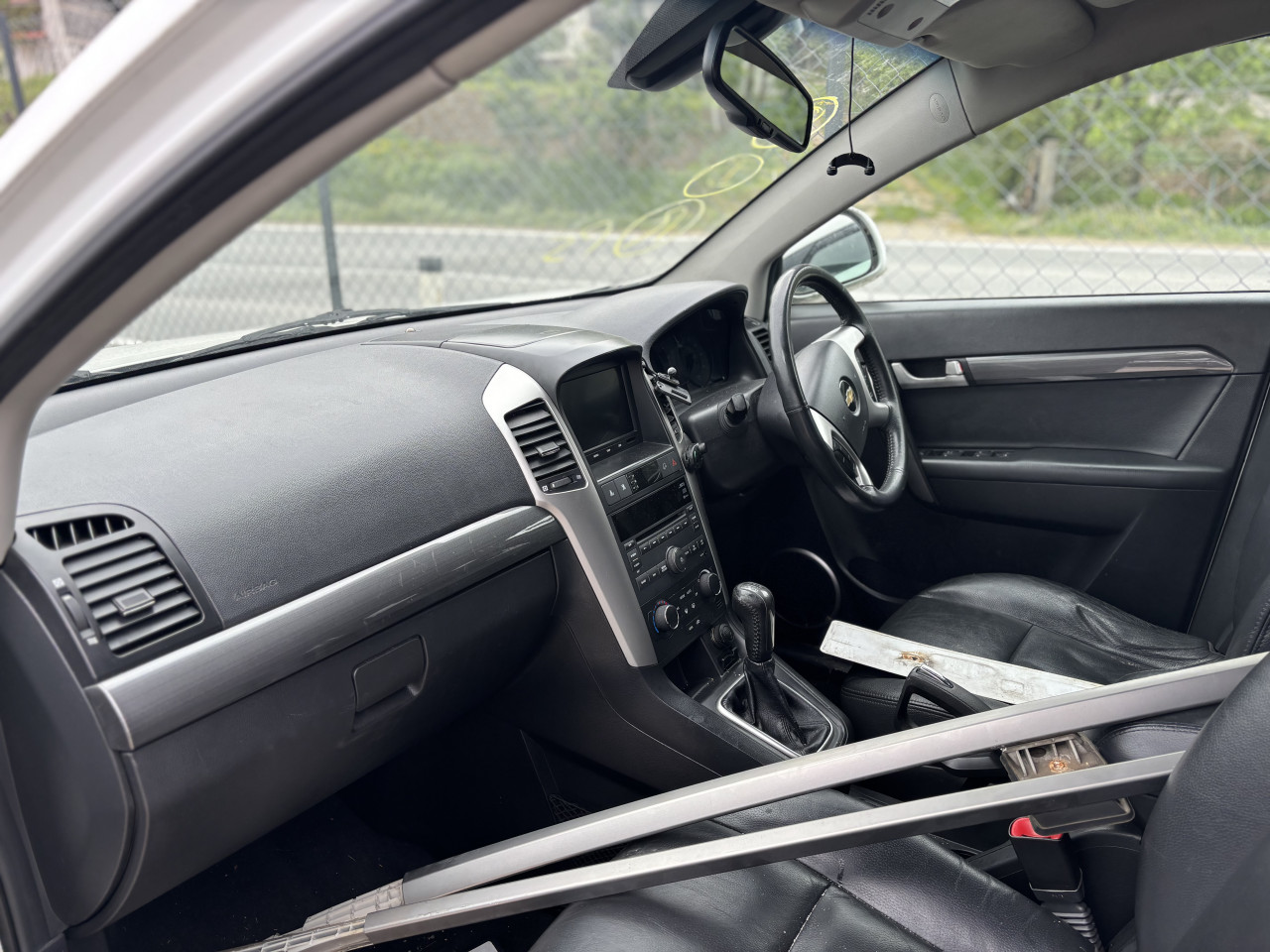 Chevrolet captiva 2.0 d 2008 god dijelovi