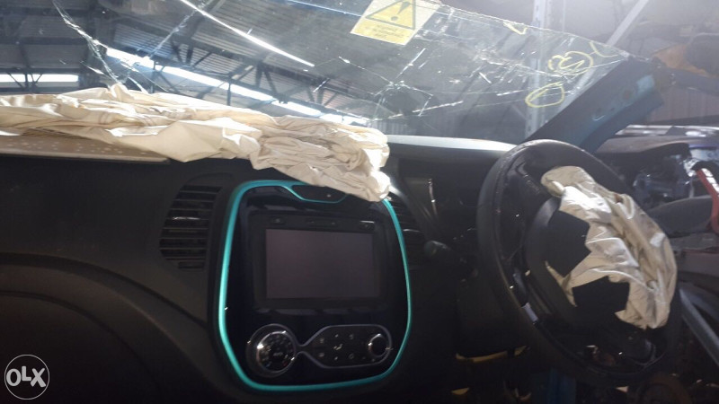 Renault captur 1.5 dci dijelovi 063117176