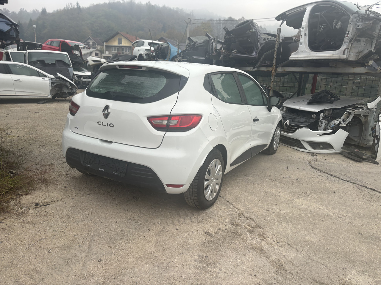 Renault clio  4 1.5 2017 g  dijelovi