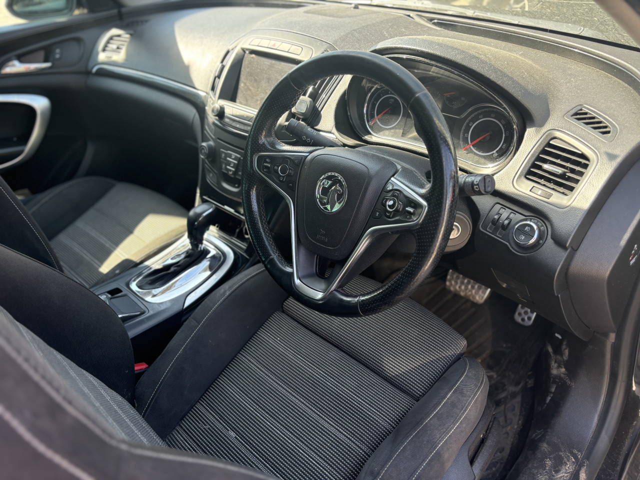 Opel insignia 2.0 d redizajn dijelovi