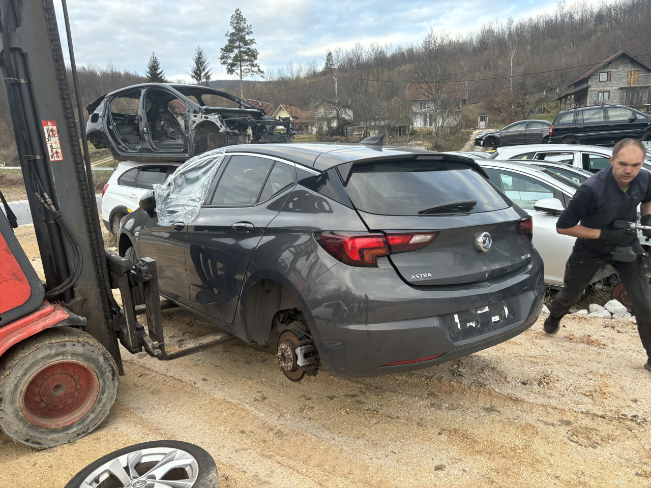 Opel astra k 1.6 d 2016 g dijelovi