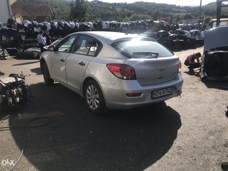 Chevrolet cruze 1.6 dijelovi 063/117-176