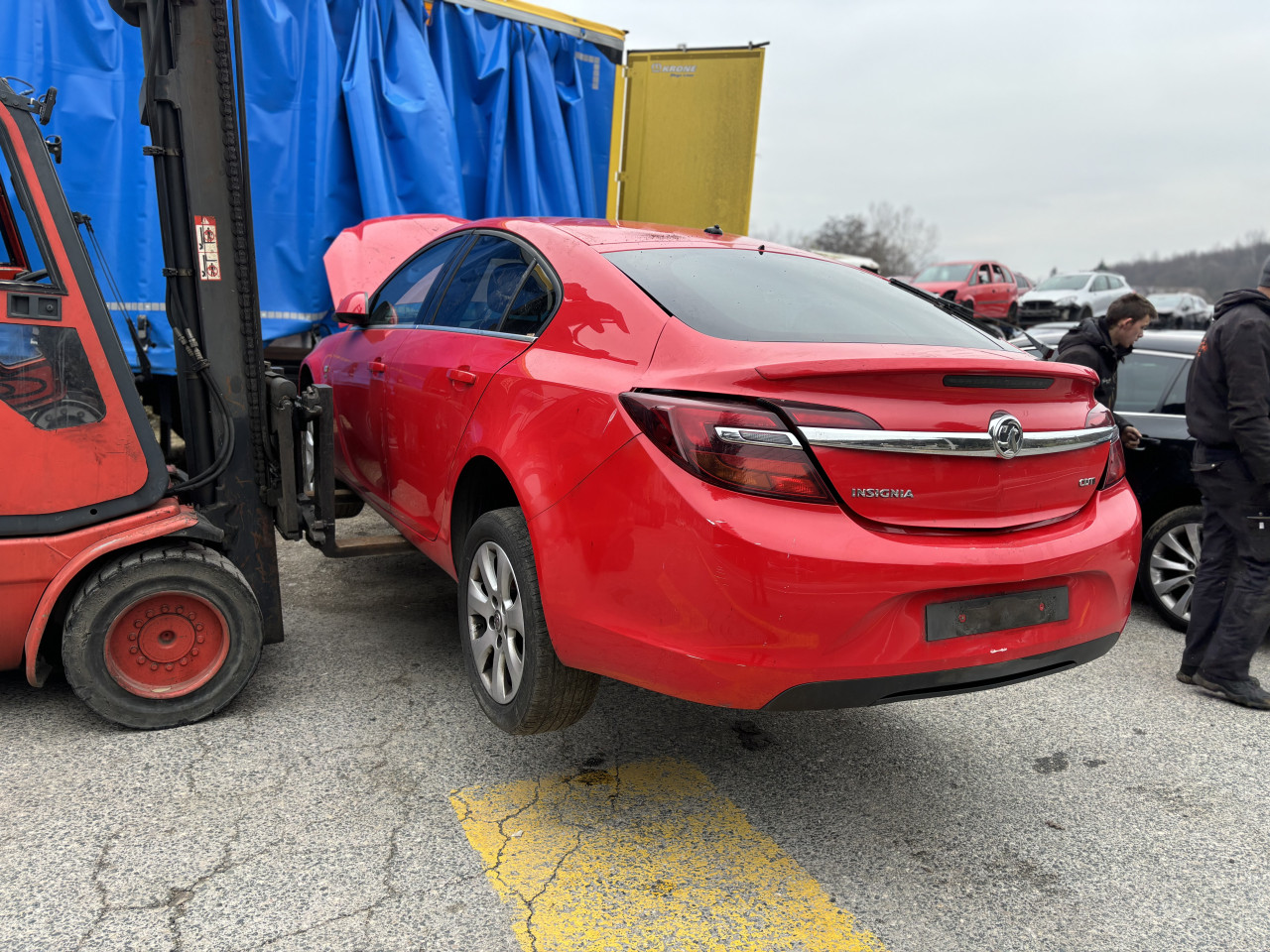 Opel insignia 1.6d 2016 dijelovi