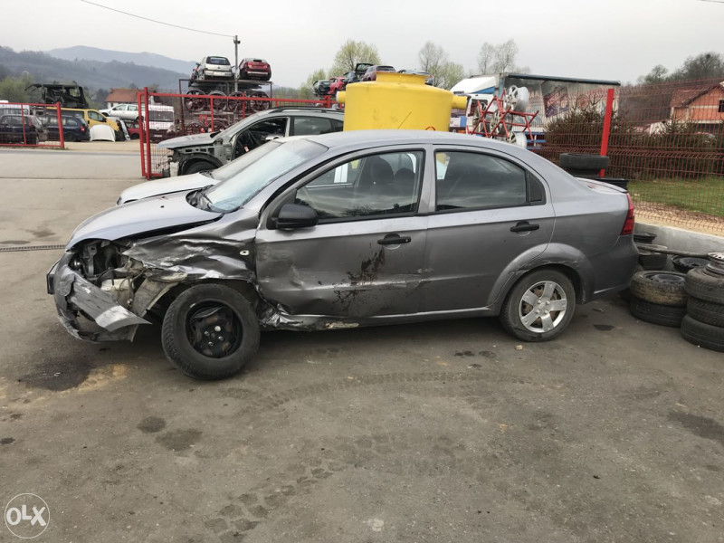 Chevrolet aveo 2010 dijelovi 063117176