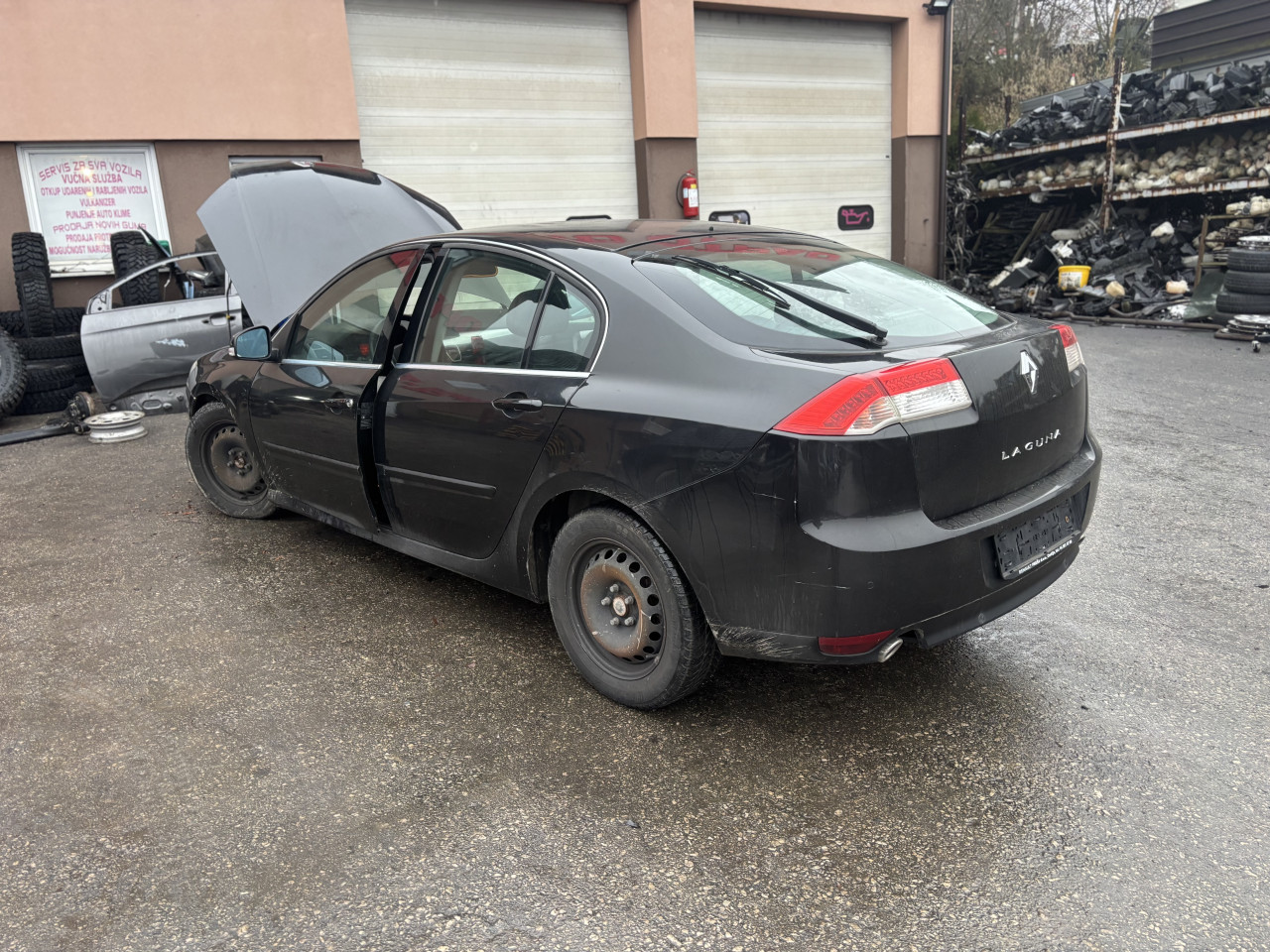 Renault laguna 2.0d 2011 god dijelovi