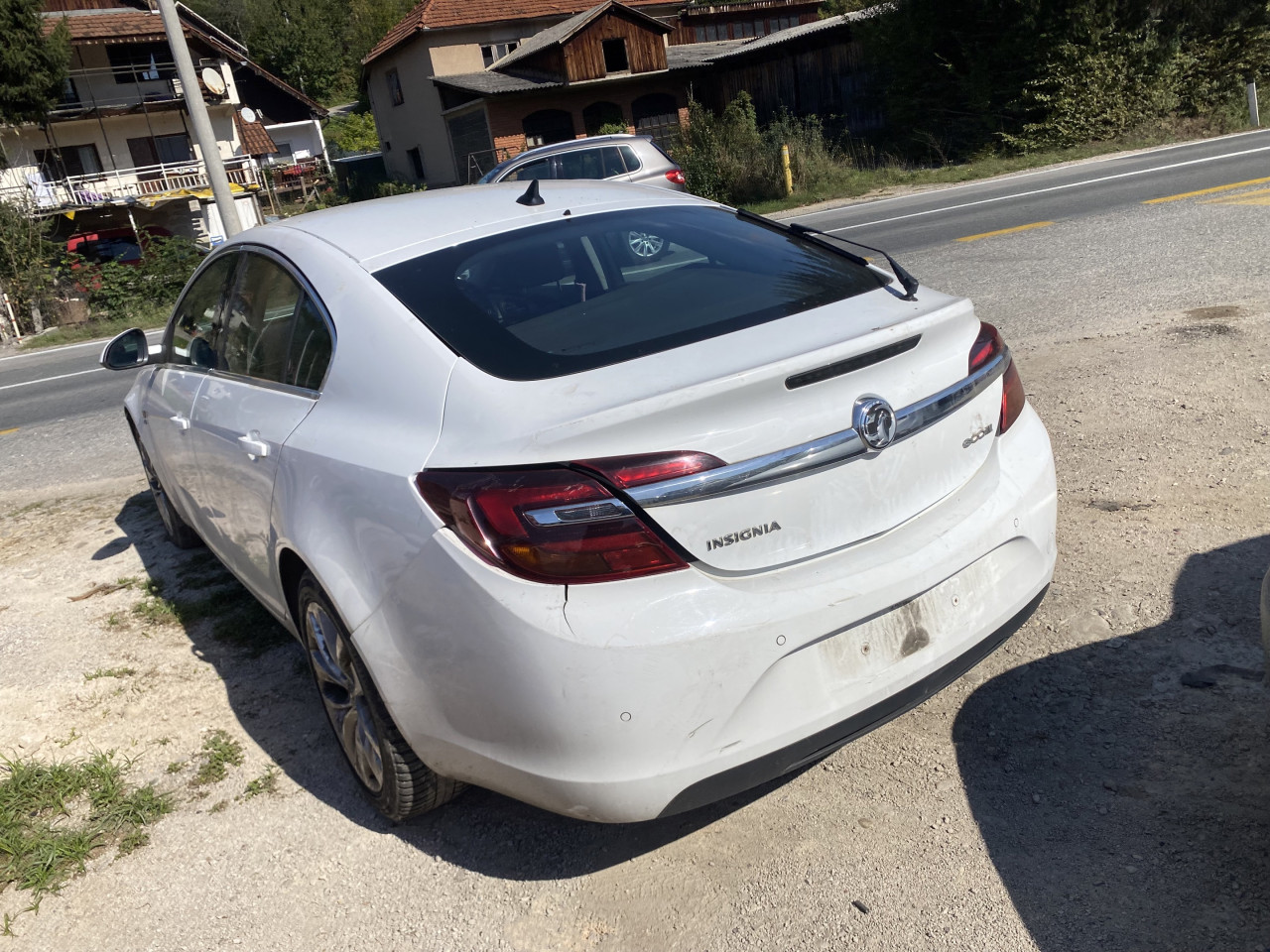 Opel insignia 2.0 radizajn xsenon dijelovi 063/117-176