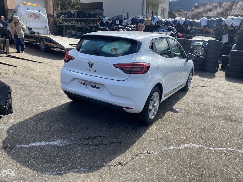 Renault clio 5 2020 god dijelovi 063/117-176  063/992-835