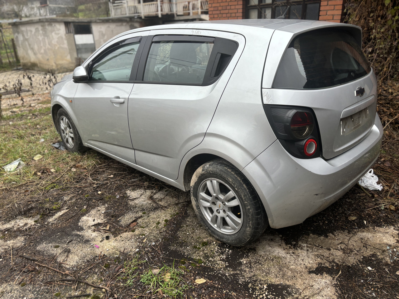 Chevrolet aveo 1.3d 2015 g dijelovi