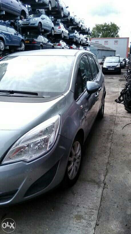 Opel meriva 1.7 2010 dijelovi 063117176