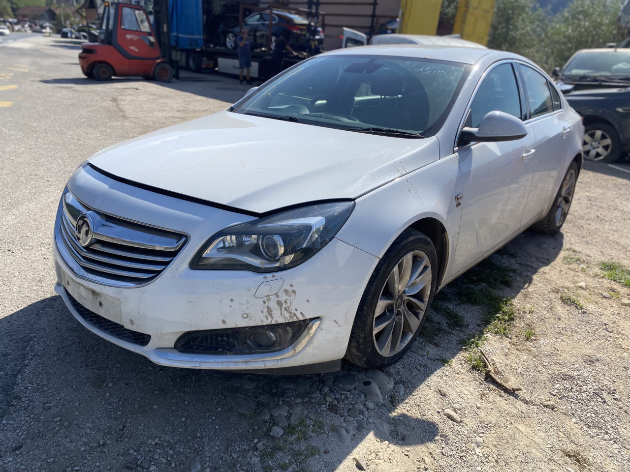 Opel insignia 2.0 radizajn xsenon dijelovi 063/117-176