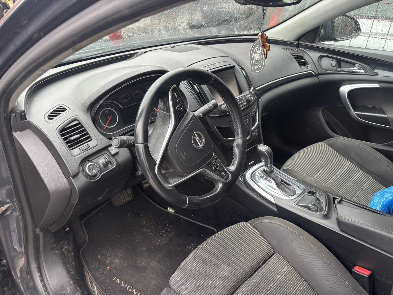 Opel isignia 1.6 turbo b 2015 dijelovi