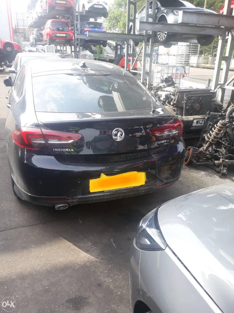 Opel insignia 2018 god dijelovi 063/117-176