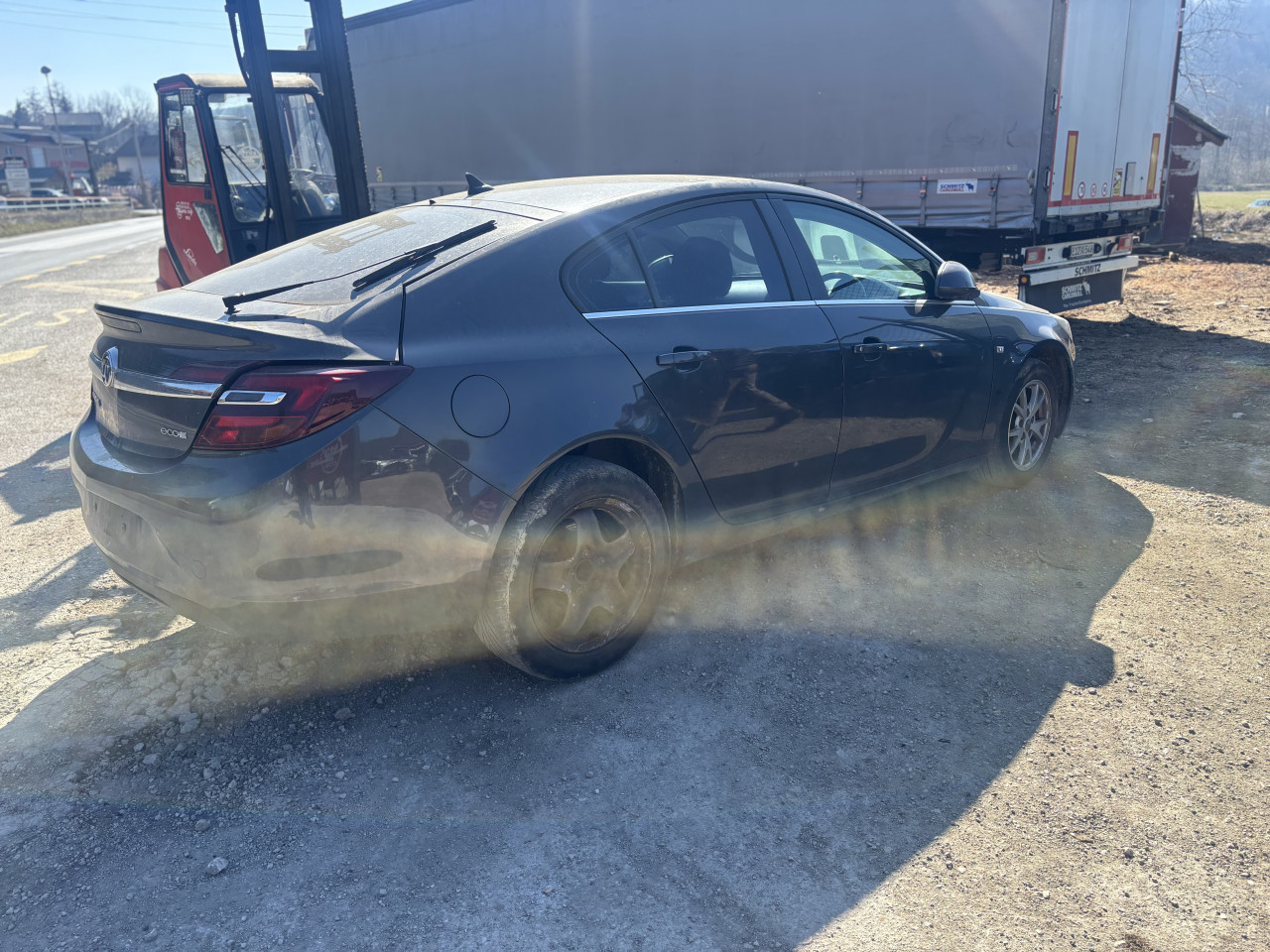 Opel insignia 2.0d 2015g dijelovi