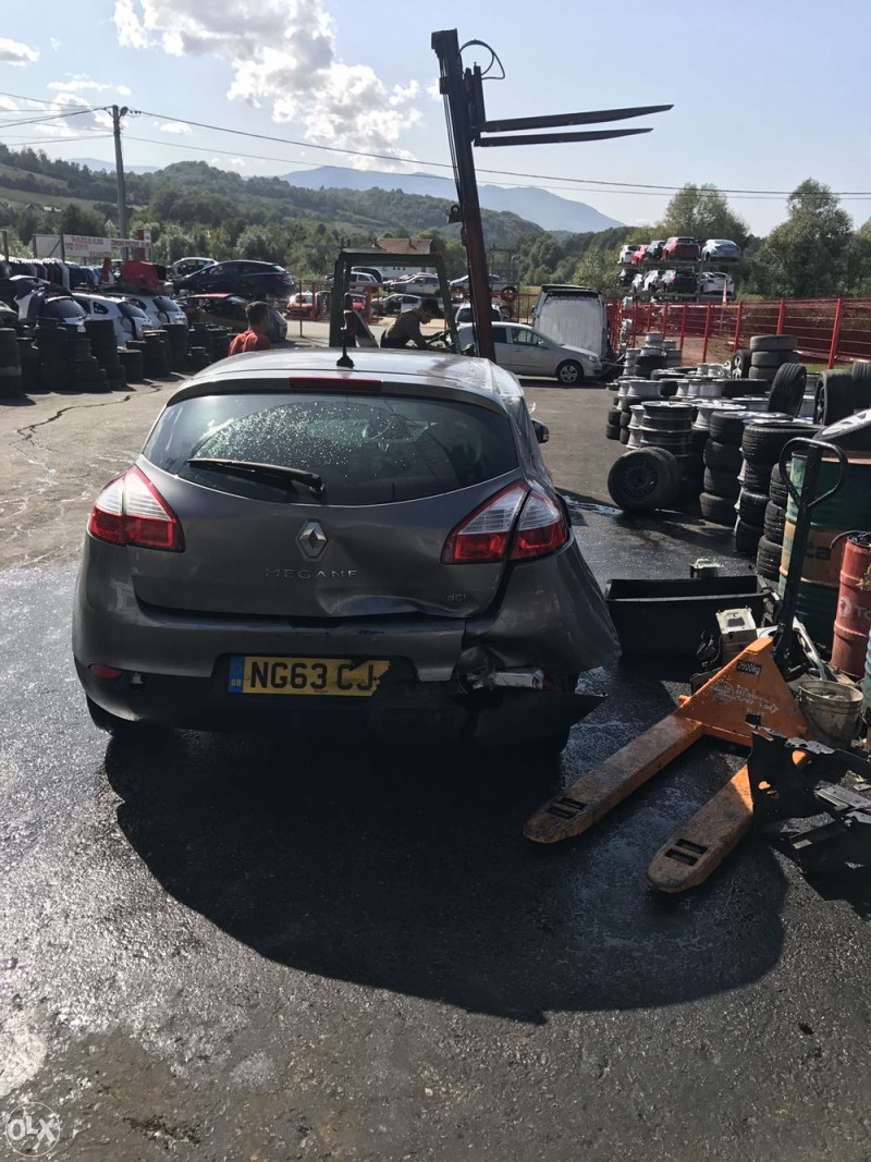 renault megane 1.5 dci 2013 god dijelovi