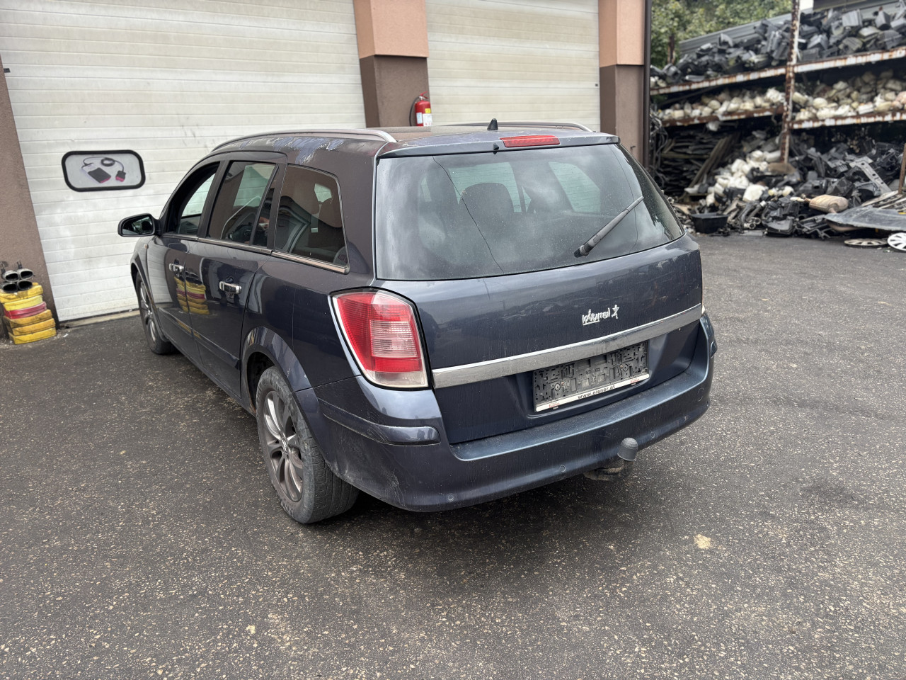 Opel astra h 1.9 88kw dijelovi