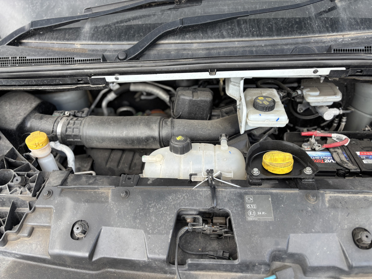 Renault trafic 2.0d 2020g dijelovi