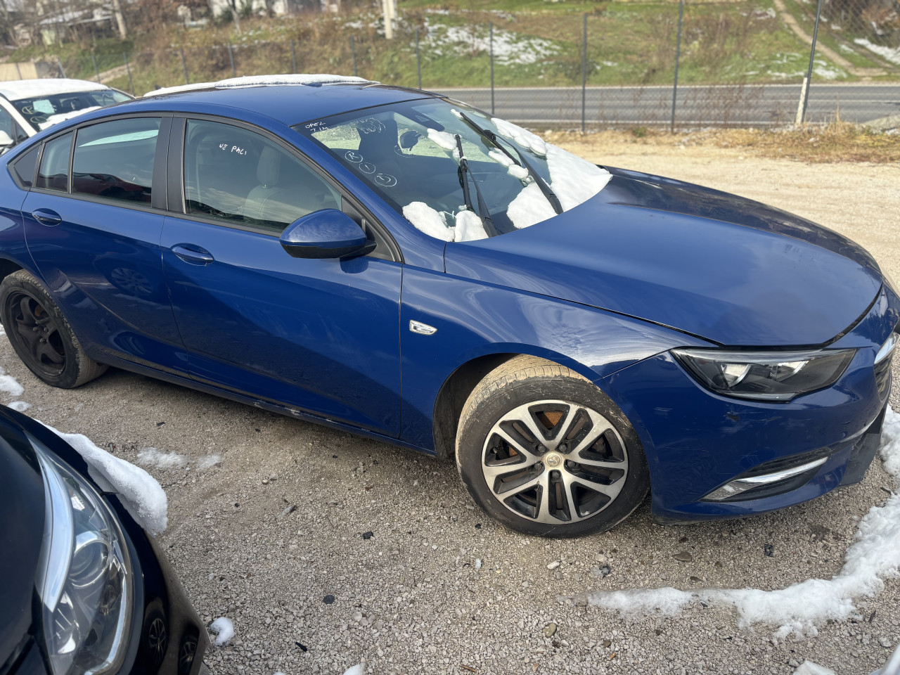 Opel insignia b 1.6d 2017g dijelovi