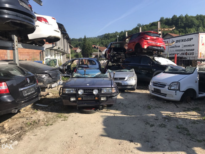 Opel frontera 2.0 benzin dijelovi 063/117-176