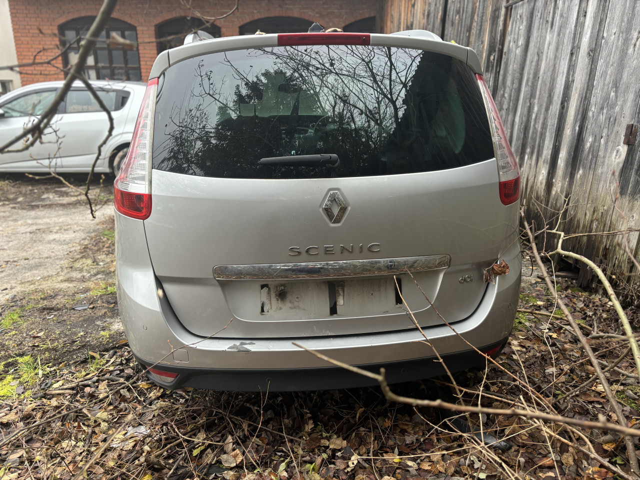 Renault scenic 1.5dci 2013g dijelovi