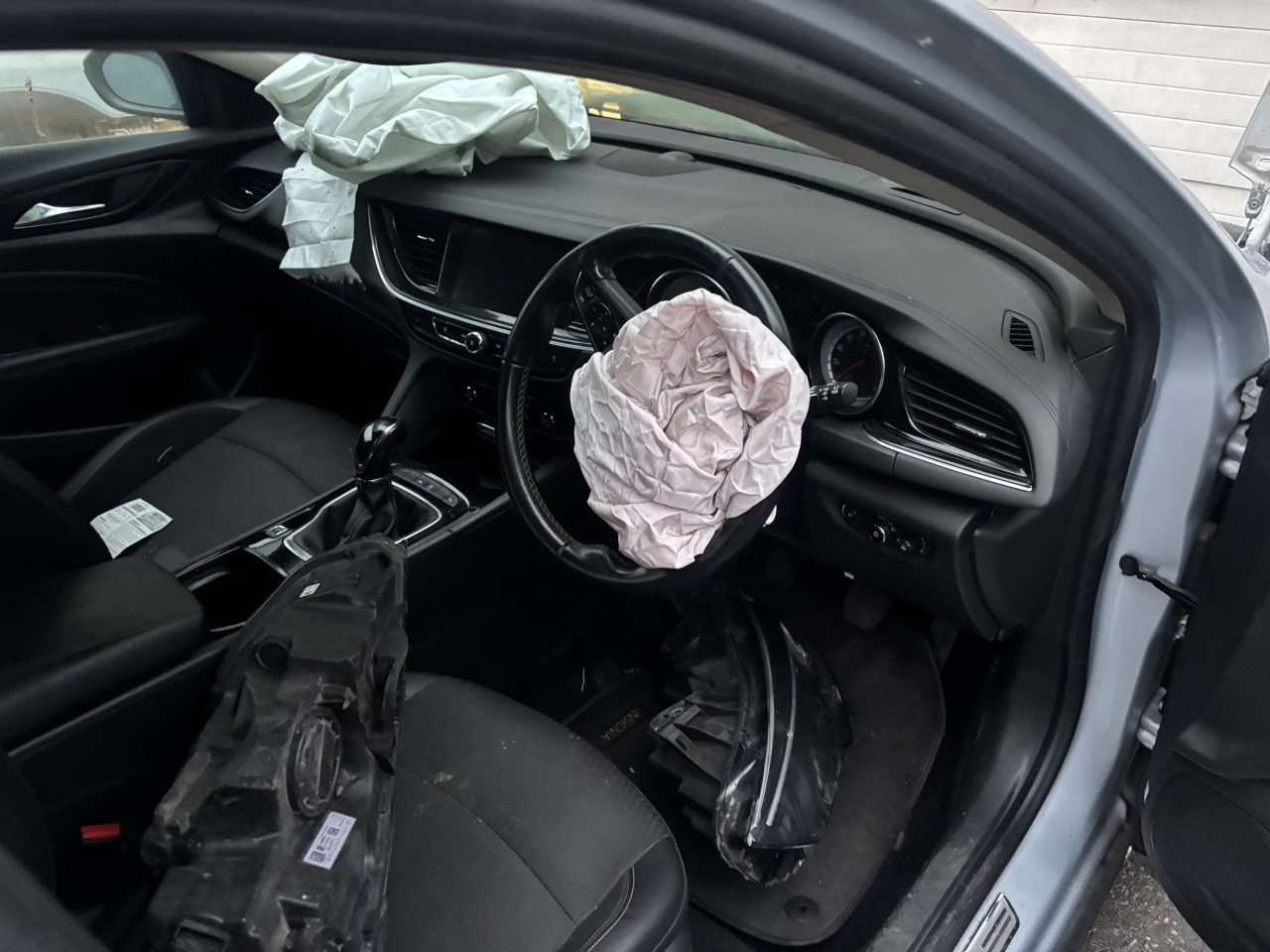 Opel insignia b 1.6 d 2017 dijelovi