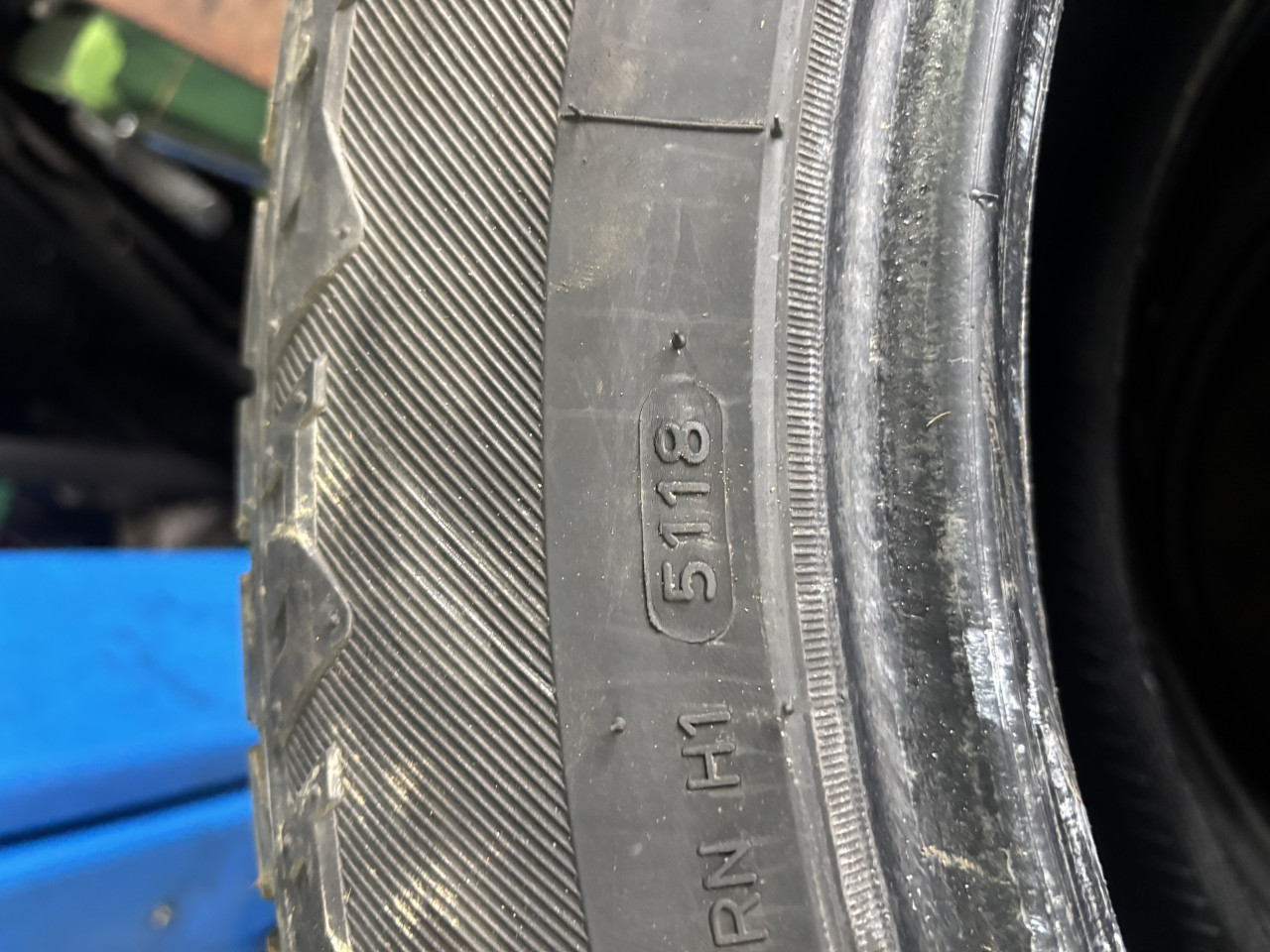 Gume 275/55-20 063/992835