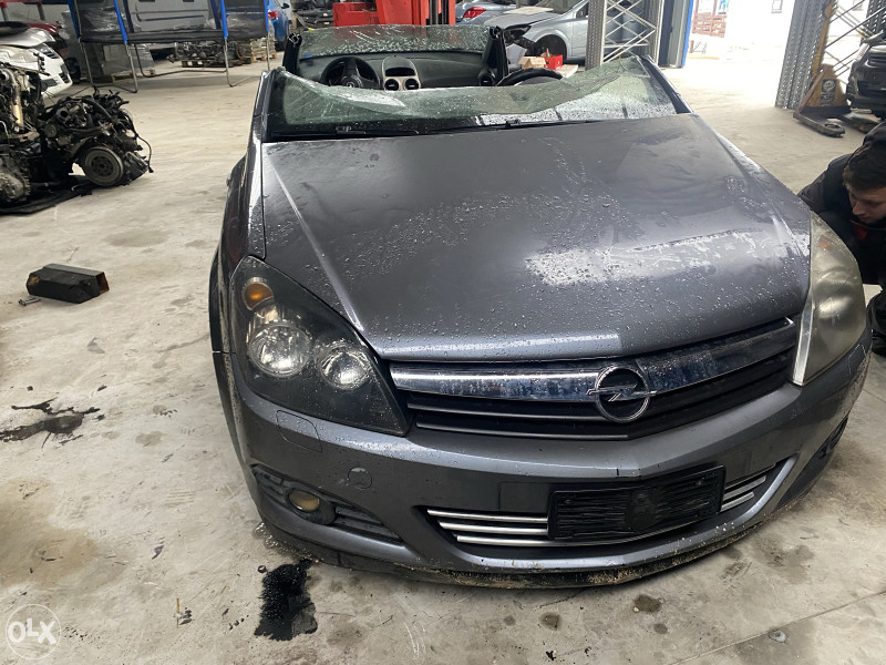 Opel astra h gtc 1.9 88 kw dijelovi 063/117-176. 063/992-835