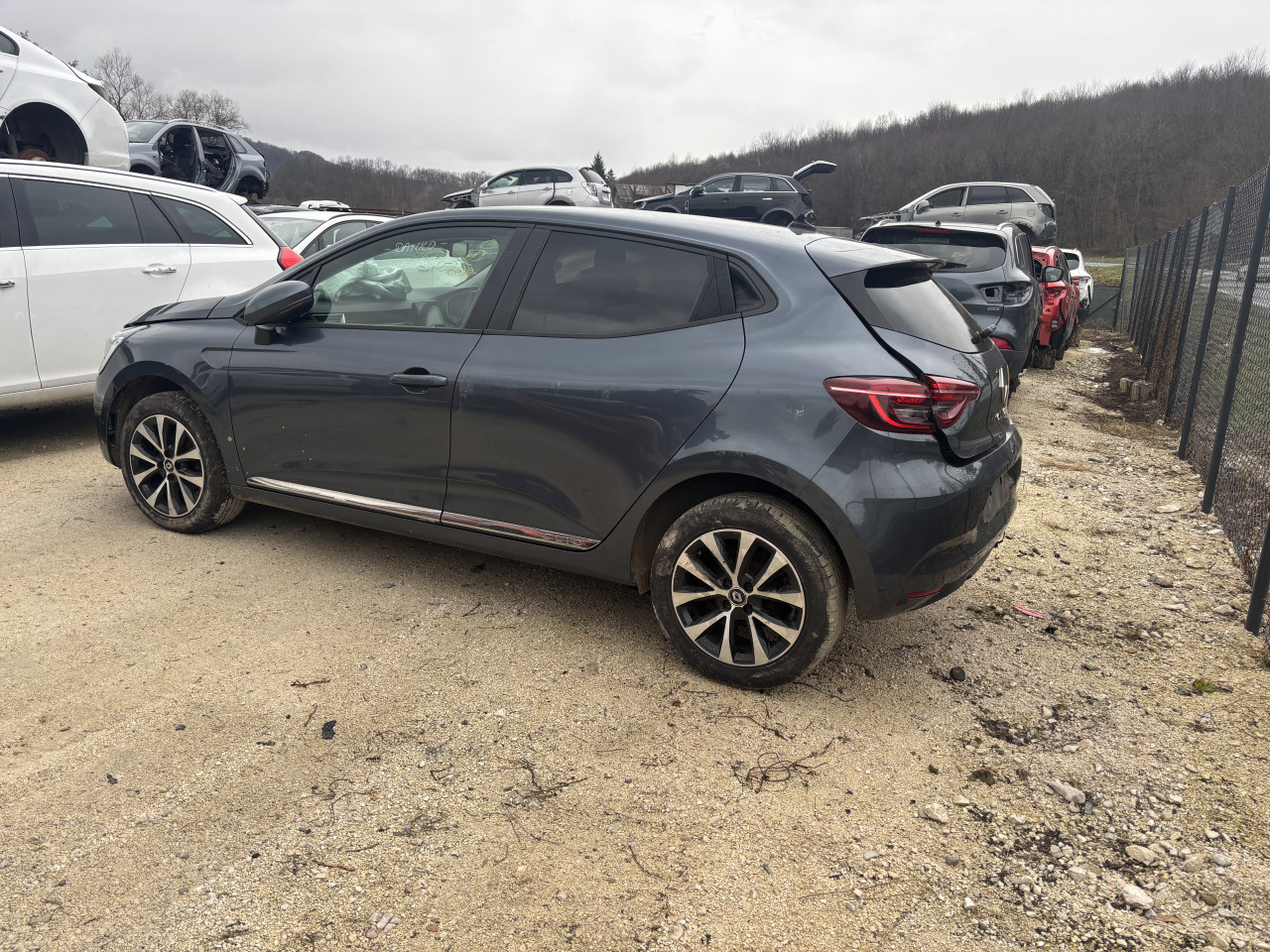 Renault clio 5 1.4b 2021g dijelovi