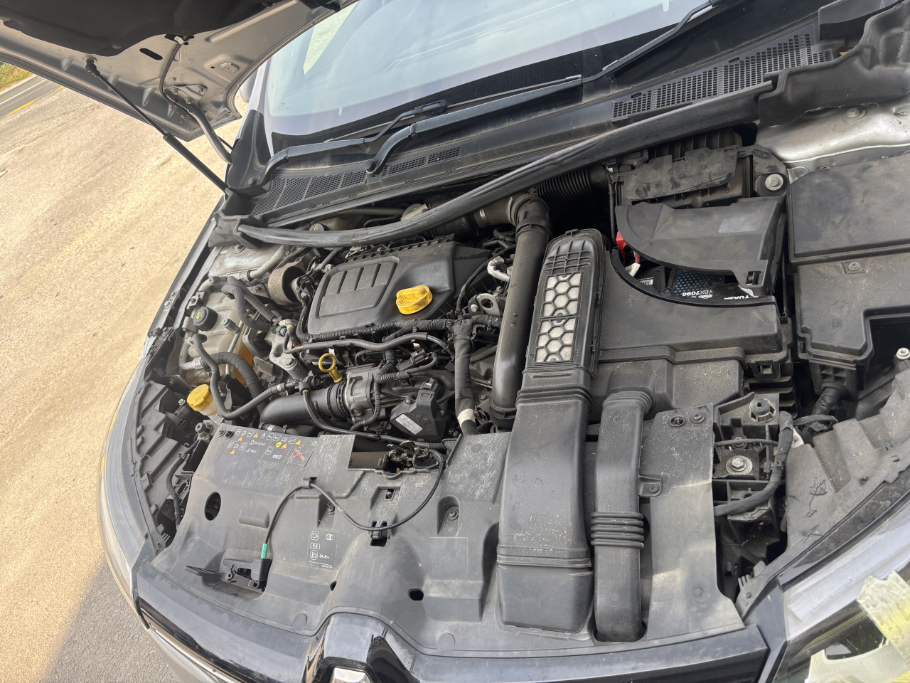 renault megane 1.6d 2017g dijelovi