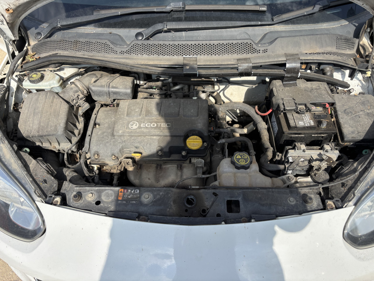 Opel adam 1.4 2014g dijelovi