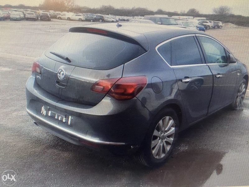 Opel astra j 2015 god dijelovi 063/117-176