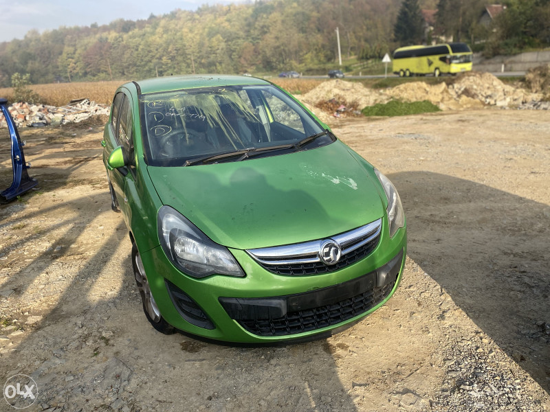 Opel corsa d 1.3 dizel 2014 god dijelovi 063/117-176  063/992-835