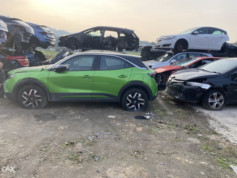 Opel moka x 2022 god dijelovi 063/117-176  063/992-835