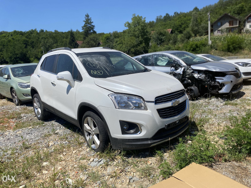 Chevrolet trax 1.7 automat dijelovi 063/117-176  063/992-835