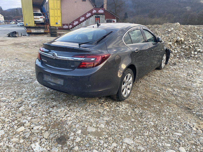 Opel insignia 2.0 dizel automat dijelovi 063/117-176